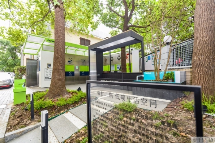 上海市瑞虹二期小區(qū)的低碳生活空間。本報(bào)記者 邢千里攝
